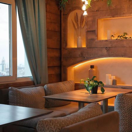 Hyatt Centric Gran Via Madrid Hotel Luaran gambar Interior of a sauna